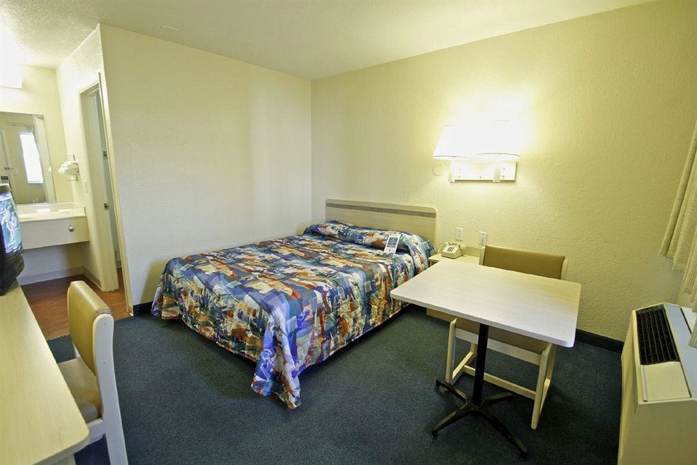 West Ashley Inn Charleston Kültér fotó